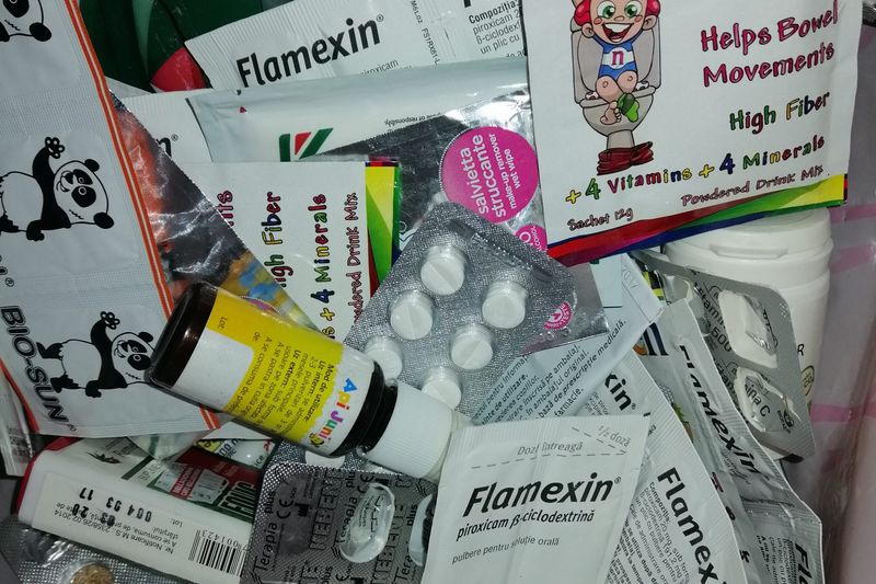 Unde ducem medicamentele expirate?  Dar deșeurile de la cosmetice?